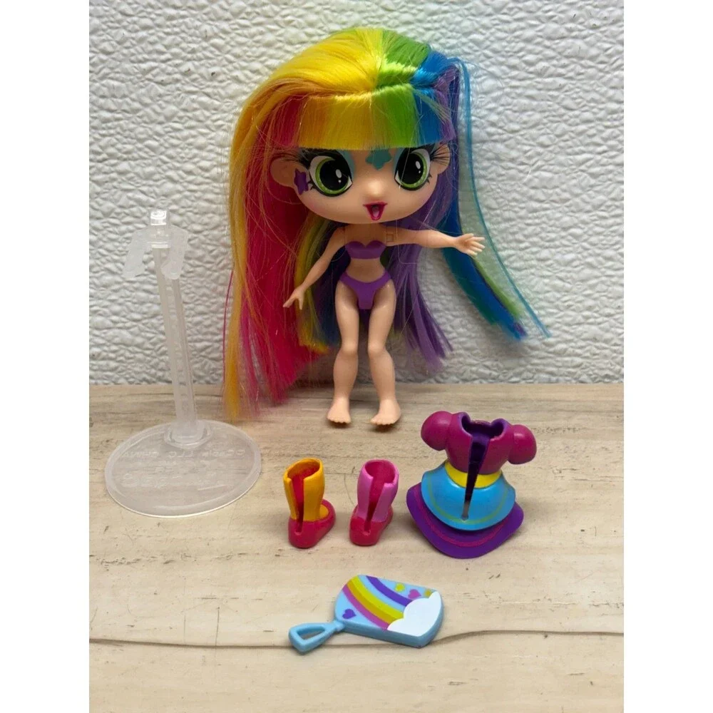 Decora Fashion Girlz With Stand And Rainbow Hair
